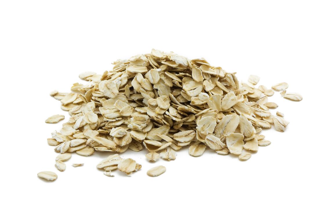 Oatmeal is an ideal option for breakfast for those who want to lose weight. 