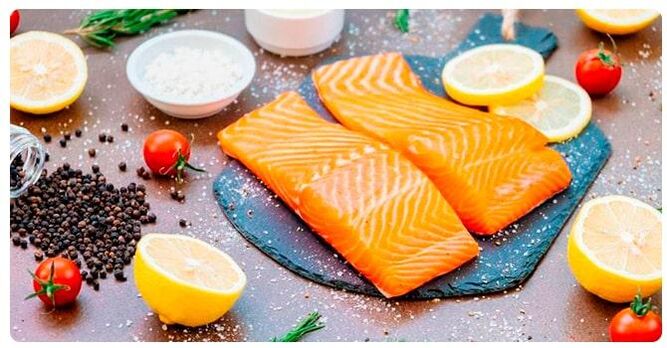 A 6-petal child's daily fish meal can include steamed salmon